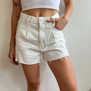Princess Polly shorts — never worn size 4